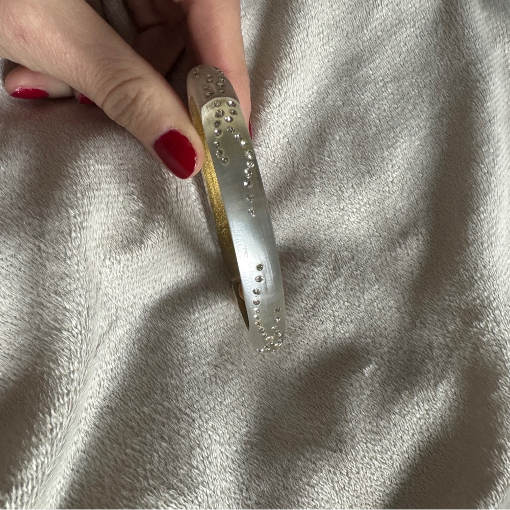 Alexis Bittar Confetti Crystal Lucite Hinge Bracelet - Picture 7 of 8